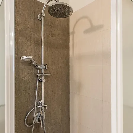 In Trastevere White 로마